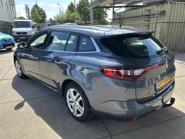 Renault MEGANE Estate 1.3 TCe Zen navi