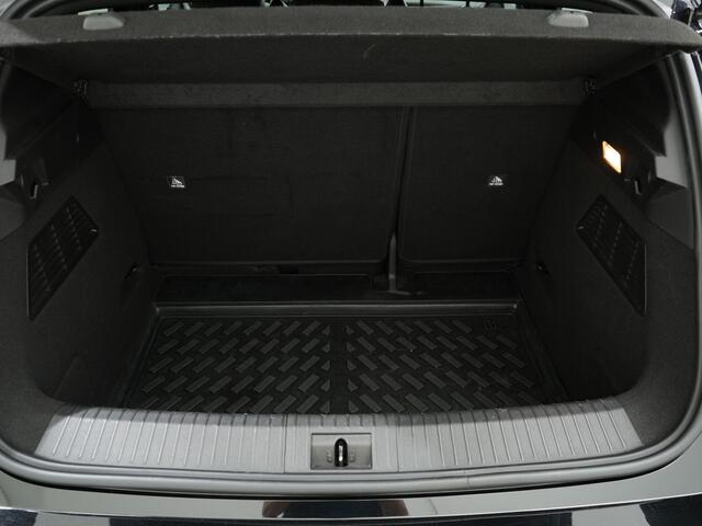 Renault MEGANE E-Tech EV40 BOOST CHARGE 3-FASE TECHNO | Camera | Navi