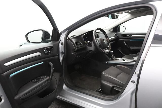 Renault MEGANE Estate 1.3 TCe 140 EDC Techno | Automaat | Pack Winter | All Season banden |