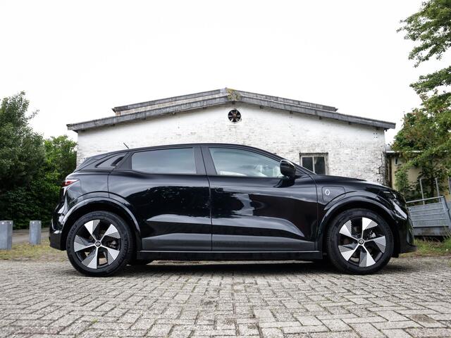 Renault MEGANE E-Tech EV40 Boost Charge Equilibre 3-Fase 1e-Eig. & Dealer-Onderh. BOVAG-Garantie. NL-Auto..