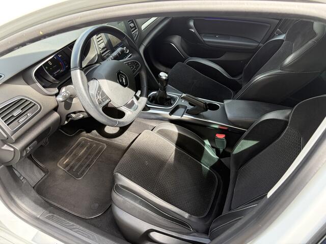 Renault MEGANE Estate 1.2 TCe GT-Line / NAVI / CRUISE