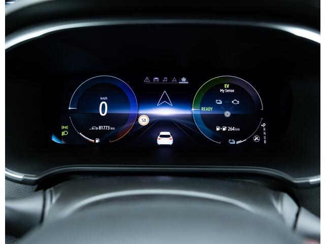 Renault MEGANE Estate 1.6 Plug-In Hybrid 160 R.S. Line | Navigatie | Apple Carplay | Android Auto | Keyless Entry | Stoelverwarming | Lichtmetalen Velgen 17 inch | Cruise Control | Parkeersensoren | LED Koplampen