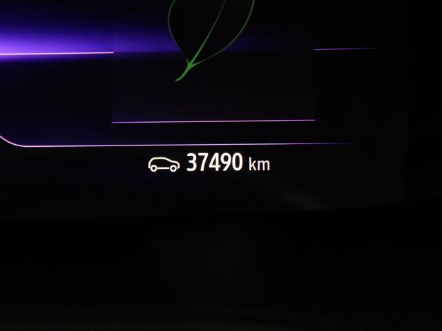 Renault MEGANE Estate TCe 140pk Techno EDC/AUTOMAAT Apple Carplay/Android Auto | Climate