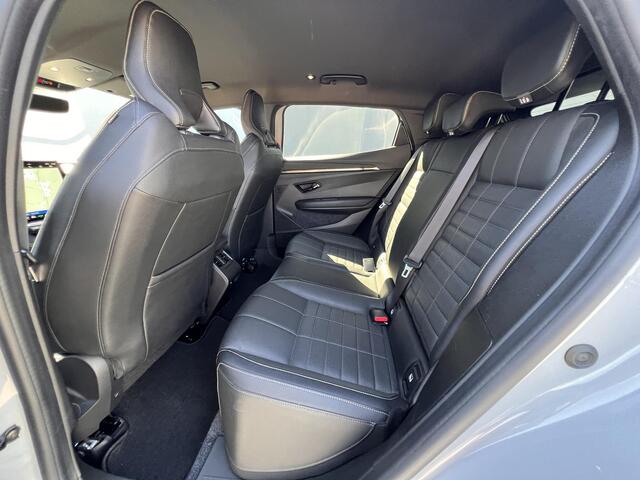 Renault MEGANE E-Tech EV60 Optimum Charge Iconic / Dealer onderhouden / SoH 93,39 % / Navigatie / Apple Carplay Android / Elektrische stoelen met lende ondersteuning / Stuur- & stoelverwarming / 20" LM wielen & All Season banden /