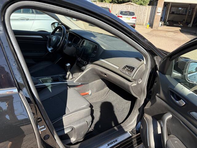 Renault MEGANE Estate 1.3 TCe Bose TREKHAAK CAMERA CLIMA