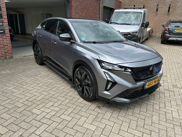 Renault Rafale 1.2 E-Tech full hybrid 200 esprit Alpine/Side step/ achterspoiler/In opdracht particulier
