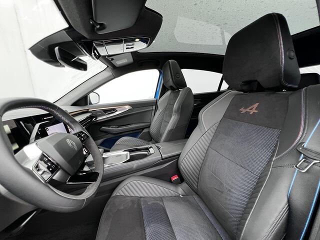 Renault Rafale E-Tech full hybrid 200 esprit Alpine Automaat / Trekgewicht 1.500 kg / Panoramadak / 4Control / Camera 360° / HUD / Navigatie / Harman Kardon Audio / 20"LM wielen /