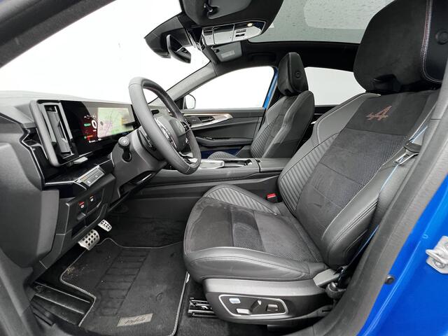Renault Rafale E-Tech full hybrid 200 esprit Alpine Automaat / Trekgewicht 1.500 kg / Panoramadak / 4Control / Camera 360° / HUD / Navigatie / Harman Kardon Audio / 20"LM wielen /
