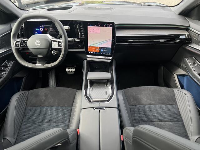 Renault Rafale 1.2 E-Tech full hybrid 200PK esprit Alpine / Panoramadak / Harman Kardon / Head-up display /