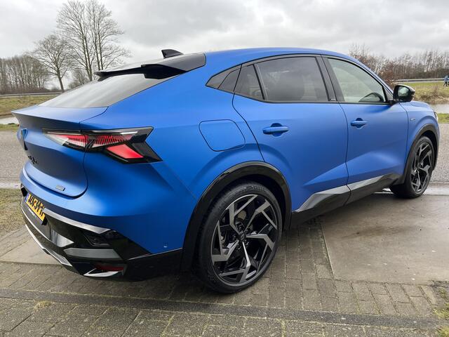 Renault Rafale 1.2 E-Tech 4x4 plug-in hybrid 300 PK atelier Alpine / Panoramadak / Harman Kardon / Head-up display /