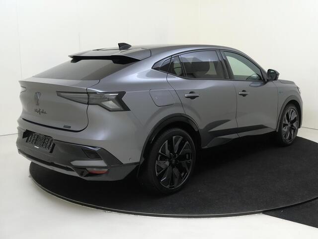 Renault Rafale 1.2 E-Tech 4x4 plug-in hybrid 300 esprit Alpine | Google Navigatie | Apple & Android Carplay | 4 Control | Parkeersensoren Voor & Achter | 360 Camera | Stoel, Stuurverwarming | Keyless Entry |
