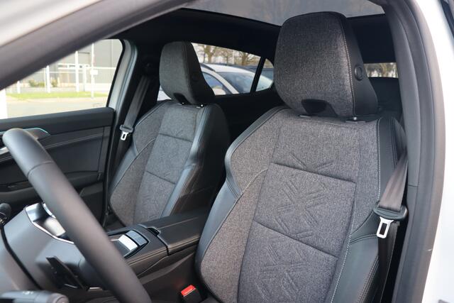 Renault Rafale 1.2 E-Tech full hybrid 200 techno HEV | Adap. Cruise | Pano | Stoel-/Stuurverwarming | Camera | Navigatie