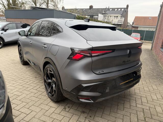 Renault Rafale 1.2 E-Tech 4x4 plug-in hybrid 300 atelier Alpine 5 jaar garantie full option