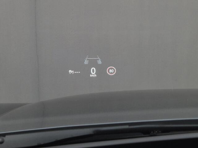 Renault Rafale 1.2 E-Tech 4x4 plug-in hybrid 300 atelier Alpine / Dealer onderhouden / Fabrieksgarantie tot 05-2027 / All season banden / Trekgewicht 1.500 kg / Head Up Display / Stuur- Stoel & Voorruitverwarming / Bose Audio Systeem / Elektrische achterklep / Panoramad
