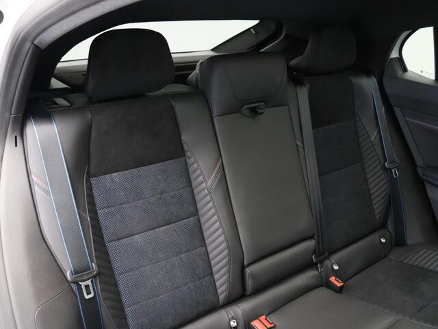 Renault Rafale E-Tech full hybrid 200pk esprit Alpine | Vijf jaar garantie | Harman Kardon | Panoramisch dak | Active driver assist |