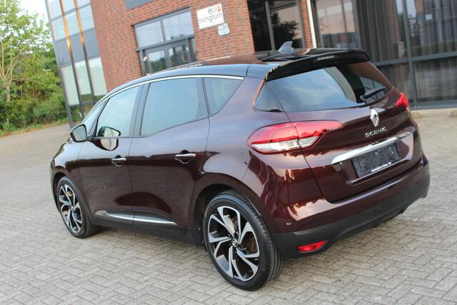 Renault SCENIC 1.3 TCe Black Edition Clima-Cruise-Bose-Navi-Camera-Led
