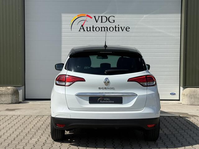 Renault SCENIC 1.3 TCe Intens / Navi / Cruise / Camera / Easy parking / Stoelverwarming / Clima / sensoren voor / Keyless