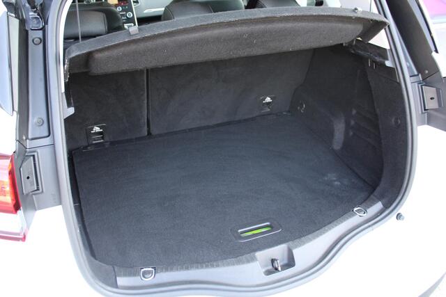 Renault SCENIC 1.2 TCe Zen | NAVI | PARKEERSENSOREN V+A | CLIMATE CONTROL | CRUISE CONTROL | APPLE CARPLAY