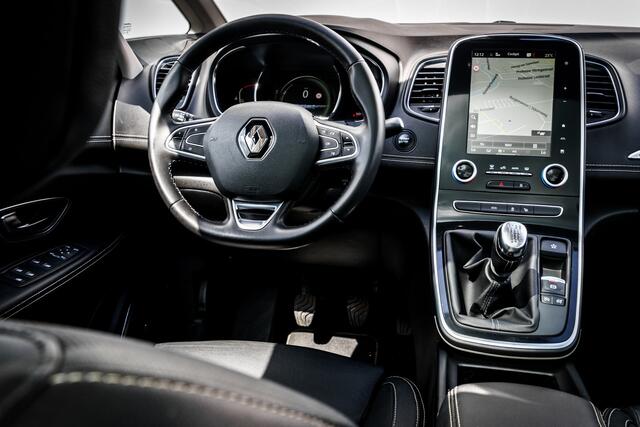 Renault SCENIC 1.2 TCe 130 Pk Bose | Panoramadak | Leder | 20 inch LMV | Trekhaak | PDC
