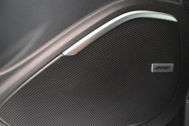 Renault SCENIC 1.2 TCe Bose | Camera | BOSE audio | Navigatie | Climate control | Stoelverwarming | Cruise control | LED |