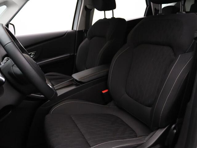 Renault SCENIC 140pk TCe Limited Cruise | Climate | Navi | Parkeersens. achter | Trekhaak