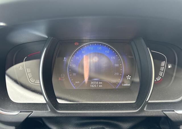 Renault SCENIC 1.2 TCe 130 Initiale Paris