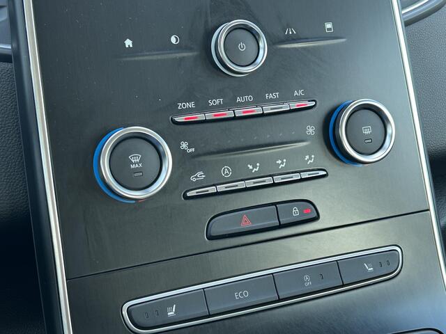 Renault SCENIC 1.3 TCe Limited Automaat / Apple carplay / Android auto / Stoelverwarming / Cruise control / Climate control / Parkeersensoren voor en achter /