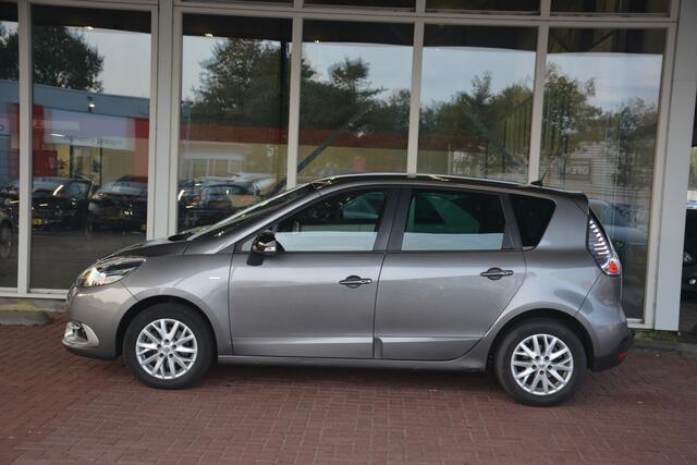 Renault SCENIC 1.5 dCi Bose Nette Scenic automaat onderhoudshistorie volledig aanwezig laatste beurt bij 144000km riem vv bij 118000 met oa lmv key less navigatie pdc trekhaak