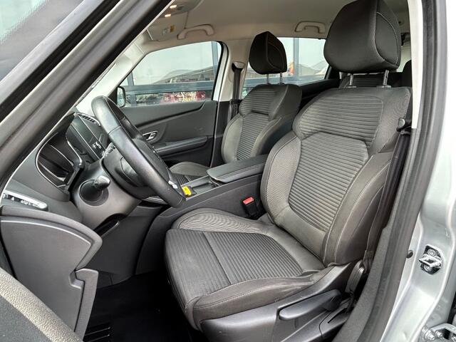 Renault SCENIC 1.3 TCe Limited 140 pk Trekhaak Camera 1.800 kg Geremd