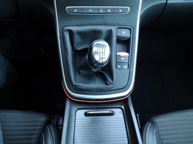 Renault SCENIC 1.2 TCE BOSE-130 Pk-Navi-Pano-Blth-Clima-Media App-Cruise