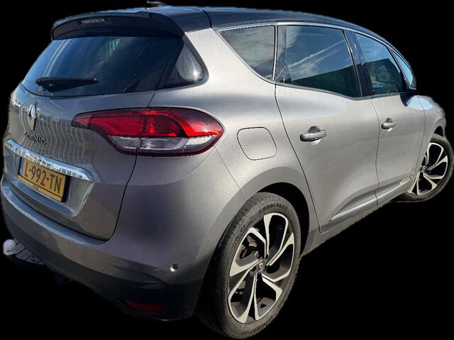 Renault SCENIC 1.3 TCe Intens | Navigatie | Parkeersensoren | Trekhaak | Nieuw Binnen
