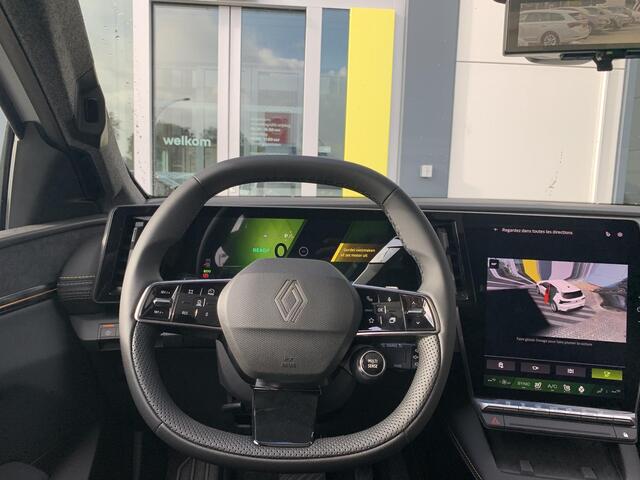 Renault SCENIC E-Tech Iconic 220 pk Long Range | Solarbay Panoramisch Dak | Pack Comfort Premium | Harman Kardon Audio