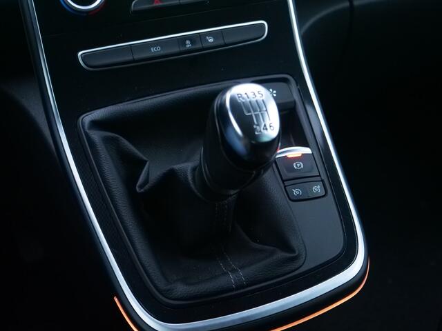 Renault SCENIC 1.2 TCe Bose | NL auto | led | camera | trekhaak | zeer nette staat.