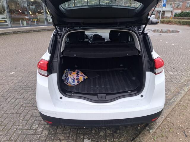 Renault SCENIC 1.3 TCe Bose Automaat