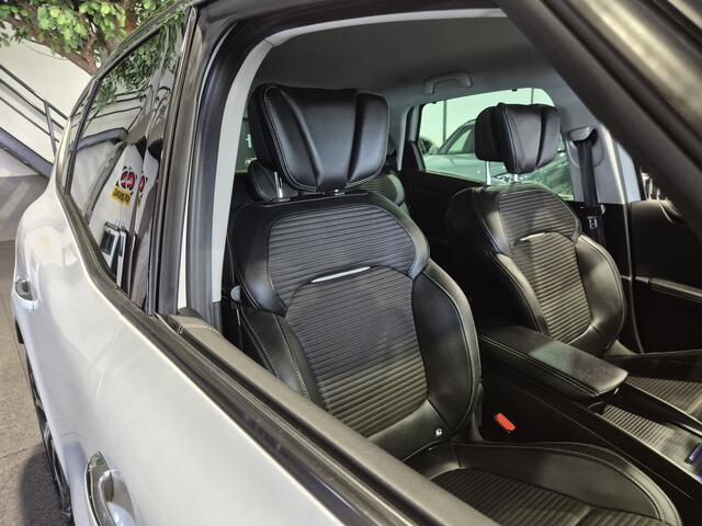 Renault SCENIC 1.3 TCe Bose Camera | Massage | Navigatie | Half leder | LED