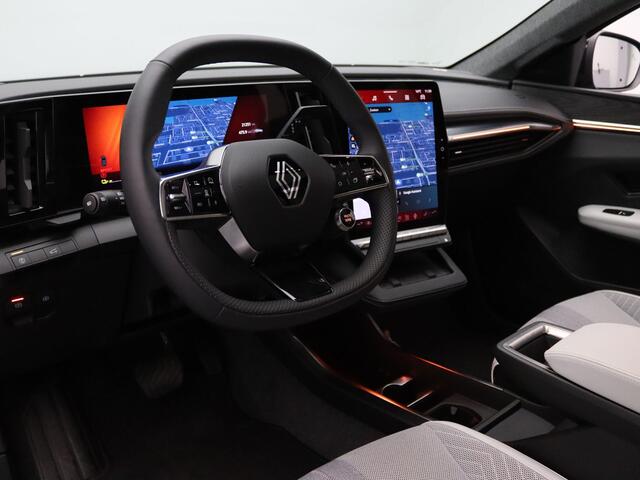 Renault SCENIC E-Tech 220pk long range iconic 360° Camera | Adapt. Cruise | Parkeersens. v+a | Stoel-/stuur-/voorruitverw.