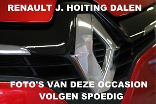 renault-scenic-tce-115-*-parkeersen