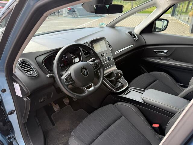 Renault SCENIC 1.3 TCe Limited *Trekhaak & Stoelverwarming*