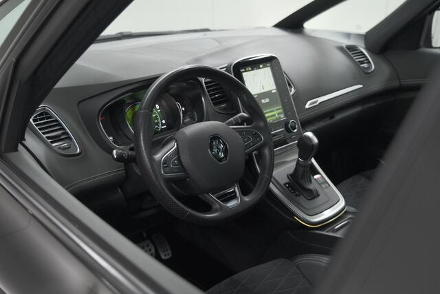 Renault SCENIC TCE 160 EDC Black Edition | Trekhaak | Adaptieve Cruise Control | BOSE Premium Audio | Panoramadak