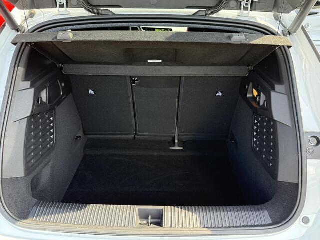 Renault SCENIC E-Tech EV87 long range techno | Navigatie | Elektrische achterklep | Cruise adaptief | Climate Control | Achteruitrijcamera | DAB | LED | Key-less |