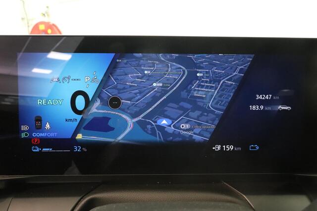 Renault SCENIC EV87 long range iconic | Solarbay pano | el. stoelen & achterklep | SoH 98,4% | Warmtepomp | Apple Carplay & Andriod Auto | Adaptieve cruise |
