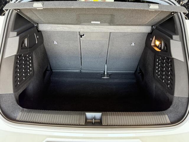 Renault SCENIC E-Tech EV87 long range techno / SOH 98% / WLTP 625km / Snel lader / Harman Kardon / Two Tone / Adaptive Cruise / Camera