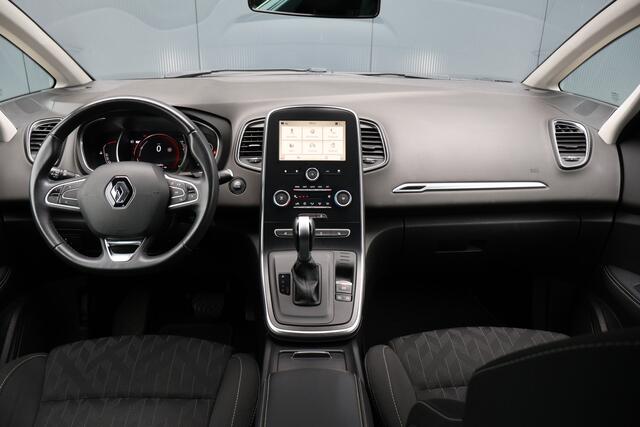 Renault SCENIC 1.3 TCe Limited Automaat | Trekhaak | Stoelverwarming | Camera | Keyless | Apple Carplay / Android Auto | 20 Inch