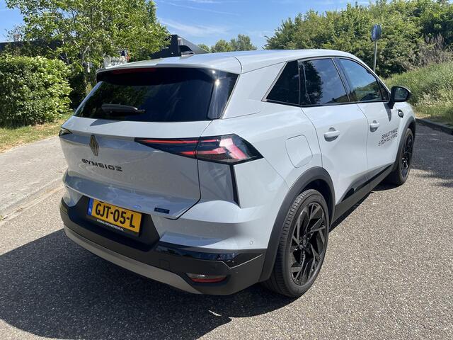 Renault Symbioz 1.6 E-Tech full hybrid 145 esprit Alpine Renault Symbioz 1.6 E-Tech hybrid 145 esprit Alpine / DEMO AMSTERDAM WEST / PACK WINTER PREMIUM / PANORAMA DAK / HARNAN KARDON AUDIO / PACK ADVANCED DRIVING / ELEKTR. ACHTERKLEP