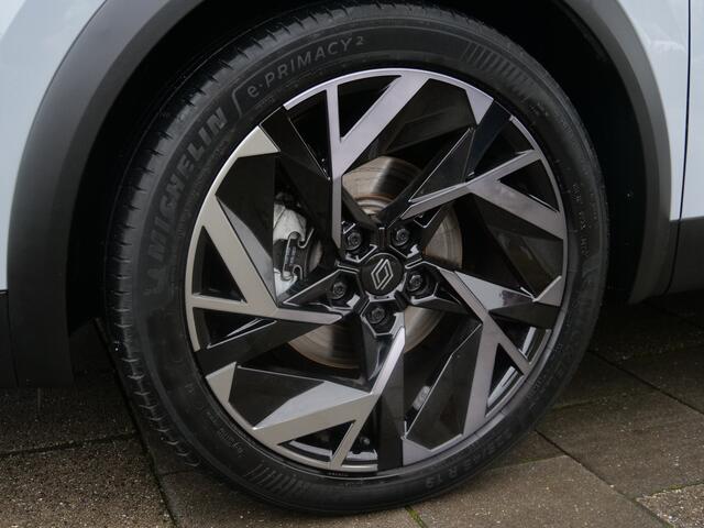 Renault Symbioz 1.6 E-Tech full hybrid 145 esprit Alpine Navigatie / Apple Carplay / DAB / Camera / 19 inch