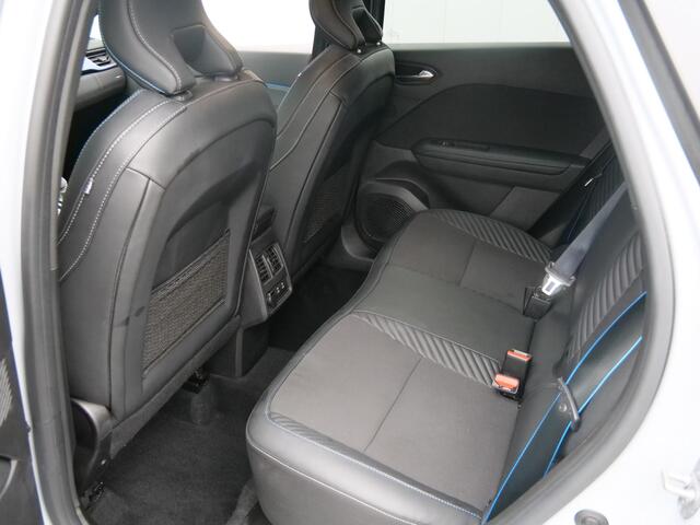 Renault Symbioz 1.6 E-Tech full hybrid 145 esprit Alpine Navigatie / Apple Carplay / DAB / Camera / 19 inch