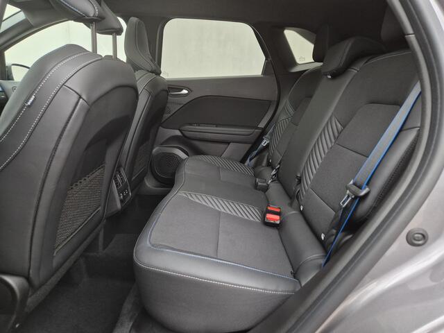 Renault Symbioz 1.6 E-Tech full hybrid 145 esprit Alpine / Fabrieksgarantie tot 5- 2027 / Panoramdak / Adaptieve Cruise Control / 360 Camera / Elektr. Stoelen / Stoel Verwarming / Stuurwiel Verwarming / Elektr. Achterklep / Dodehoek Detectie / Apple Carplay & Android Aut