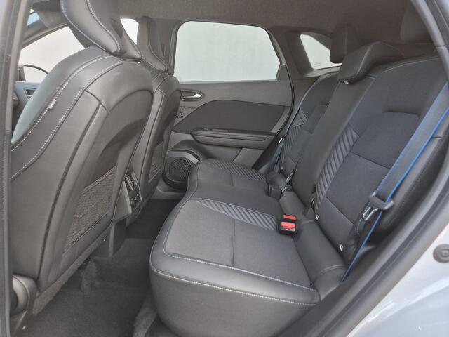 Renault Symbioz 1.6 E-Tech full hybrid 145 esprit Alpine Automaat / Fabrieksgarantie tot 03-2027 / Adaptief cruise control / Apple Carplay Android Auto / Achteruitrijcamera / Stuurverwarming / Keyless Entry/Start / Draadloze telefoon lader / Climate control / Parkeersens