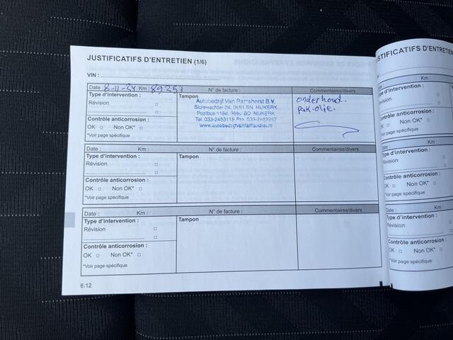 Renault TALISMAN Estate 1.3 TCe Limited / 160 PK / Automaat / Trekhaak / Keyless / Cruise / Massage / PDC A / LMV