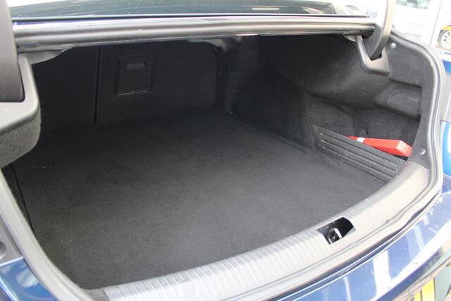 Renault TALISMAN 1.6 TCe Zen | Navigatie | Parkeersensoren achter | Climate control